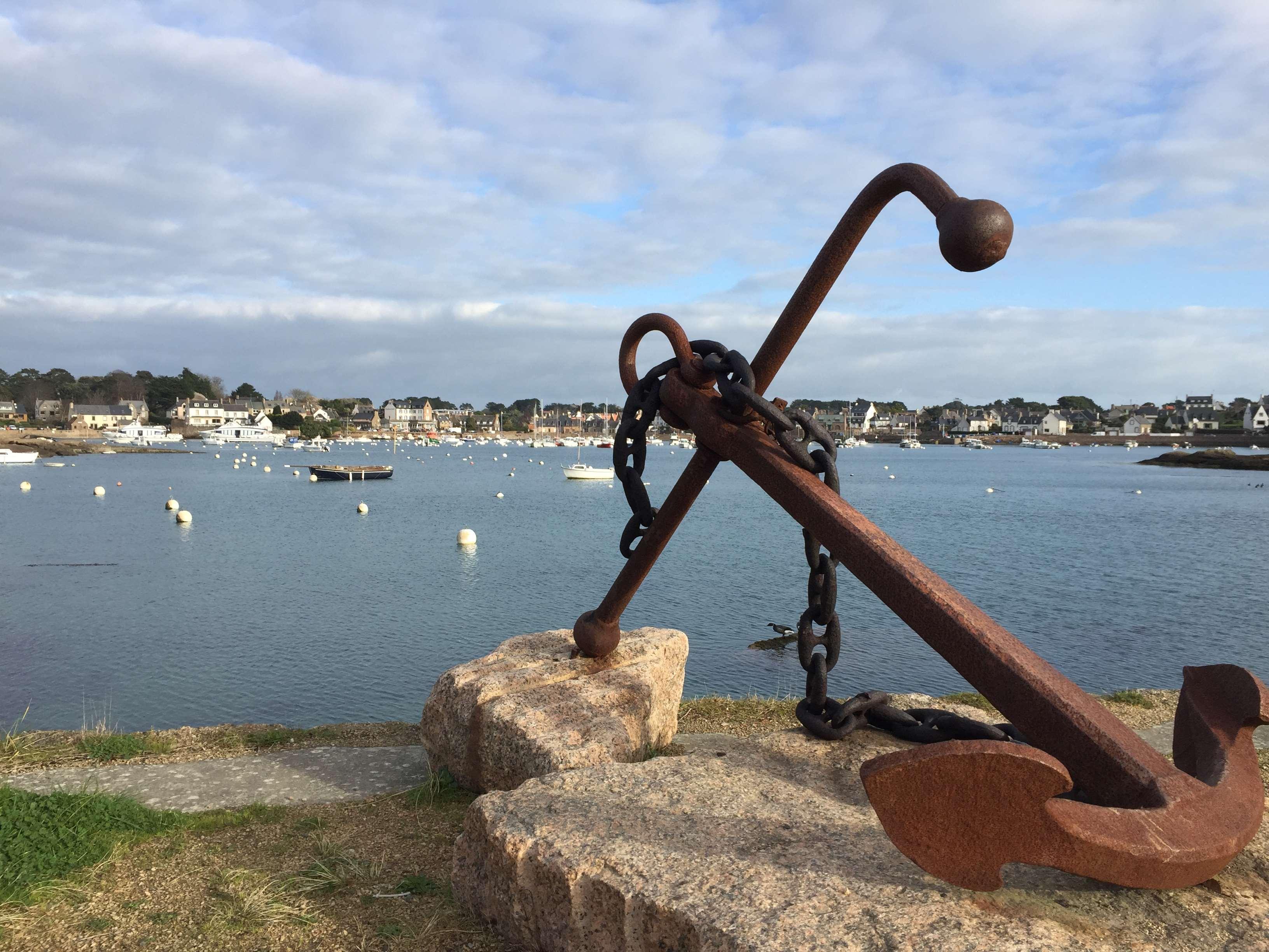 Kyriad Lannion-Perros-Guirec Exterior photo