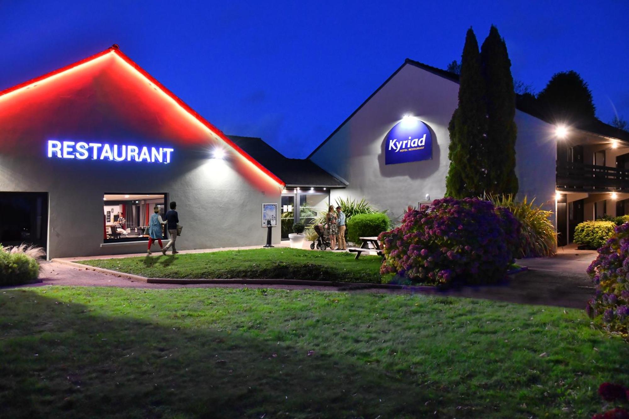 Kyriad Lannion-Perros-Guirec Exterior photo